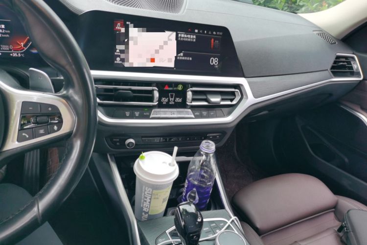 Used BMW 3 Series 2020 Facelifted 325i M Sport Package Audio And AC Panel