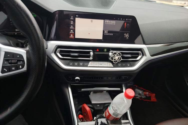 Used BMW 3 Series 2020 Facelifted 325Li xDrive M Sport Package Audio And AC Panel