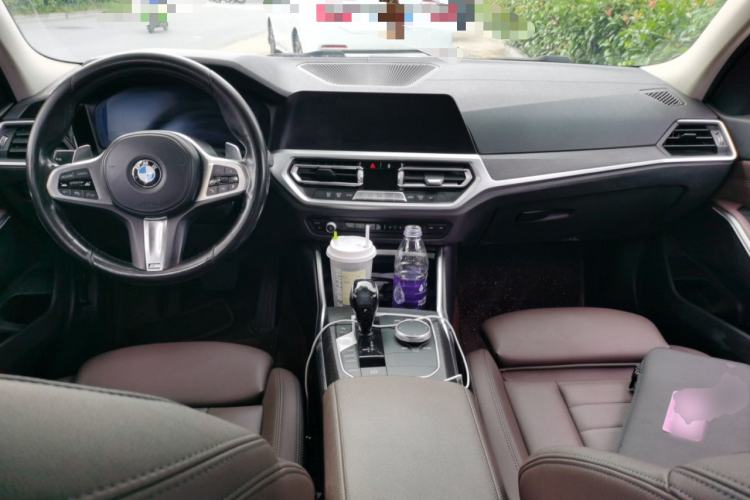 Used BMW 3 Series 2020 Facelifted 325i M Sport Package Center Console