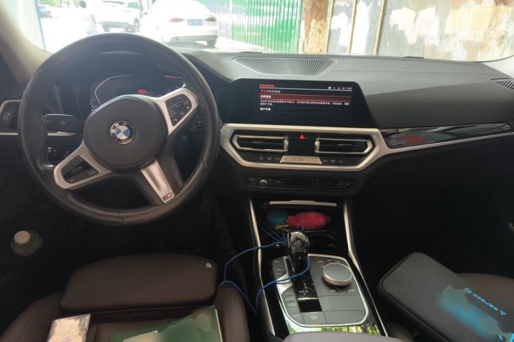 Used BMW 3 Series 2020 320Li M Sport Package Center Console