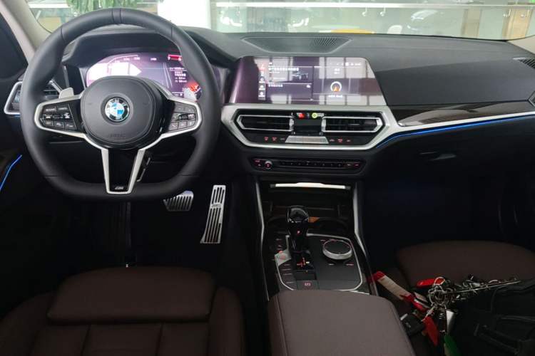 Used BMW 3 Series 2020 325Li M Sport Package Center Console