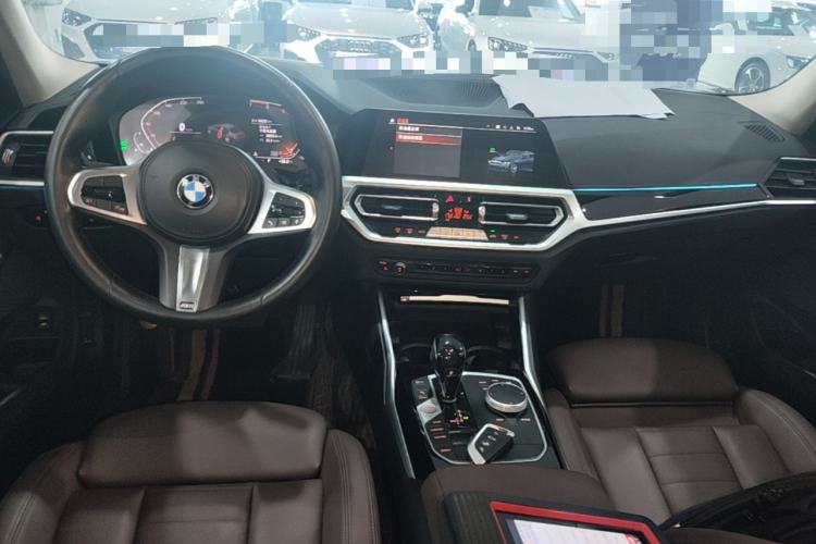 Used BMW 3 Series 2020 320Li M Sport Package Center Console