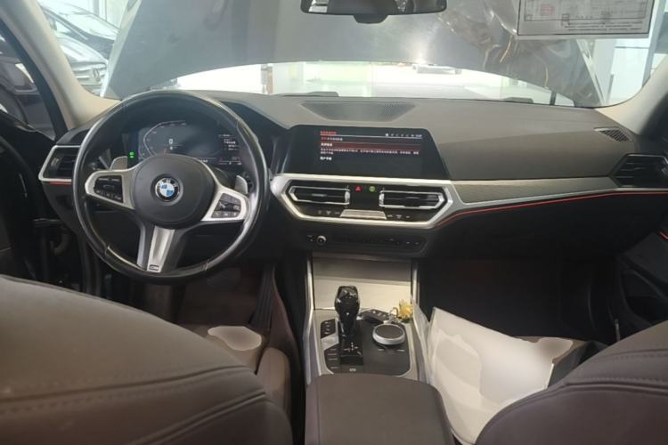 Used BMW 3 Series 2020 Facelifted 325Li M Sport Night Edition Package Center Console
