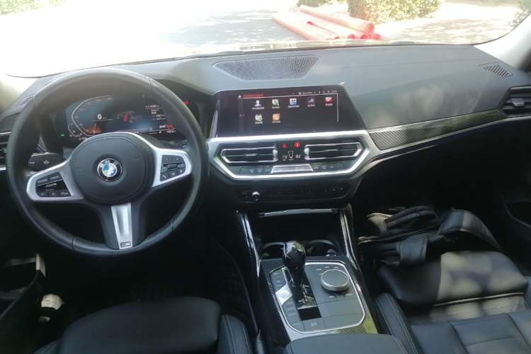 Used BMW 3 Series 2020 Restyled 325Li M Sport Package Center Console