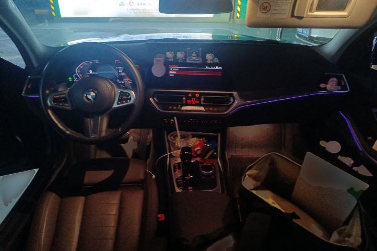 Used BMW 3 Series 2020 Facelifted 325Li M Sport Night Edition Package Center Console