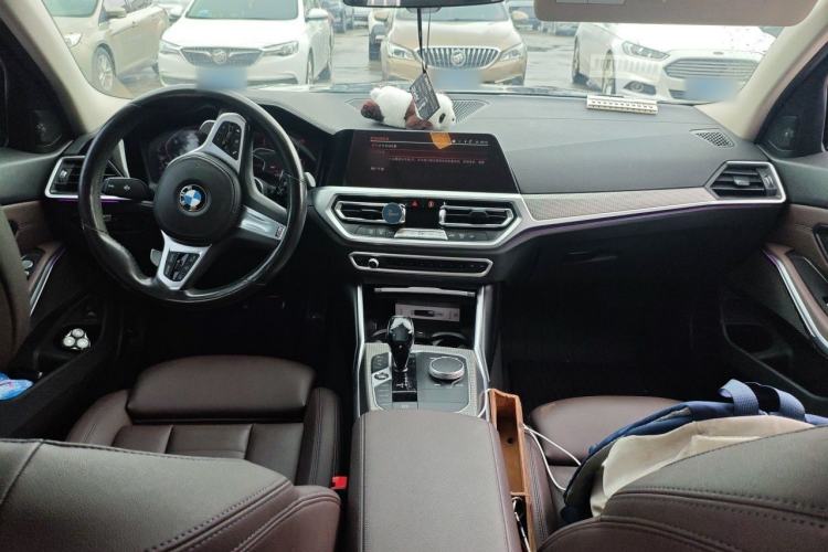 Used BMW 3 Series 2020 Facelifted 325Li M Sport Night Edition Package Center Console