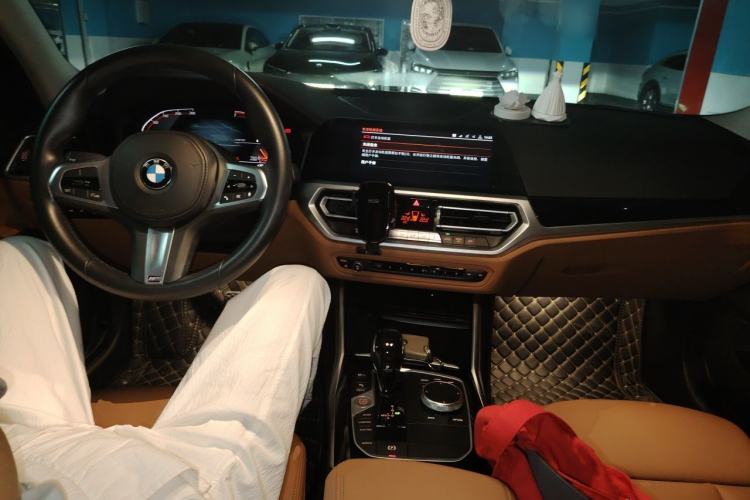Used BMW 3 Series 2020 320Li M Sport Package Center Console