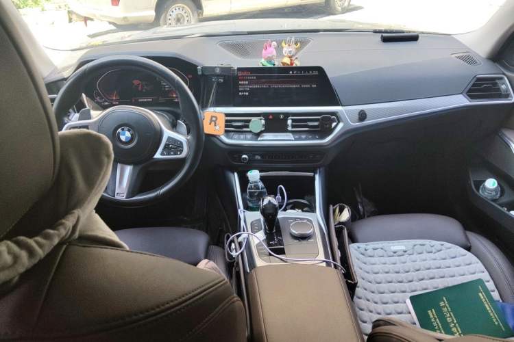 Used BMW 3 Series 2020 325Li M Sport Night Edition Package Center Console