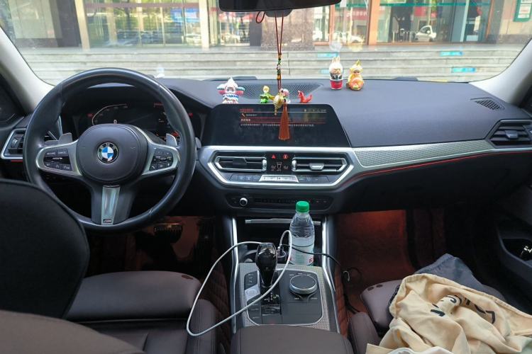 Used BMW 3 Series 2020 Restyled 325i M Sport Night Edition Package Center Console