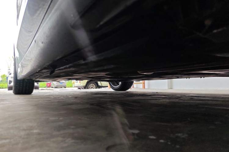 Used BMW 3 Series 2020 325Li M Sport Package Chassis Front Right