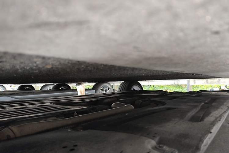 Used BMW 3 Series 2020 325Li M Sport Package Chassis Front Right