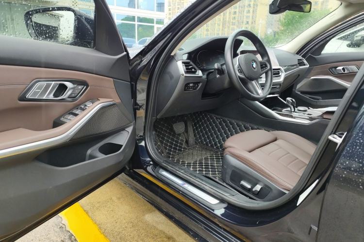 Used BMW 3 Series 2020 Restyled 325Li M Sport Package Driver Seat