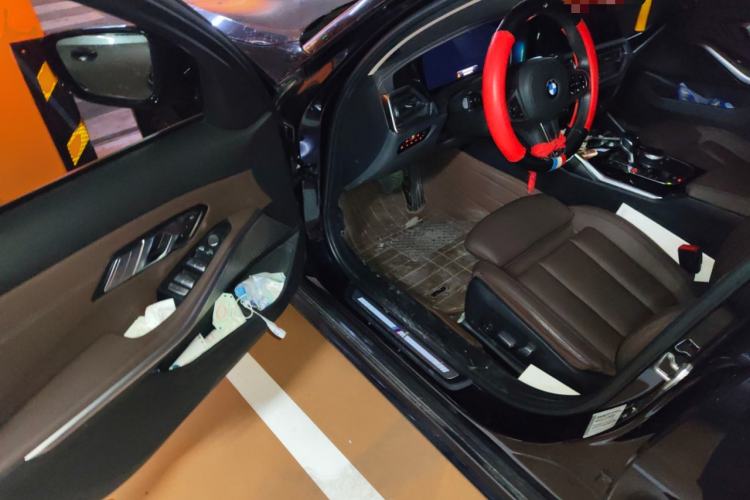 Used BMW 3 Series 2020 320Li M Sport Package Driver Seat