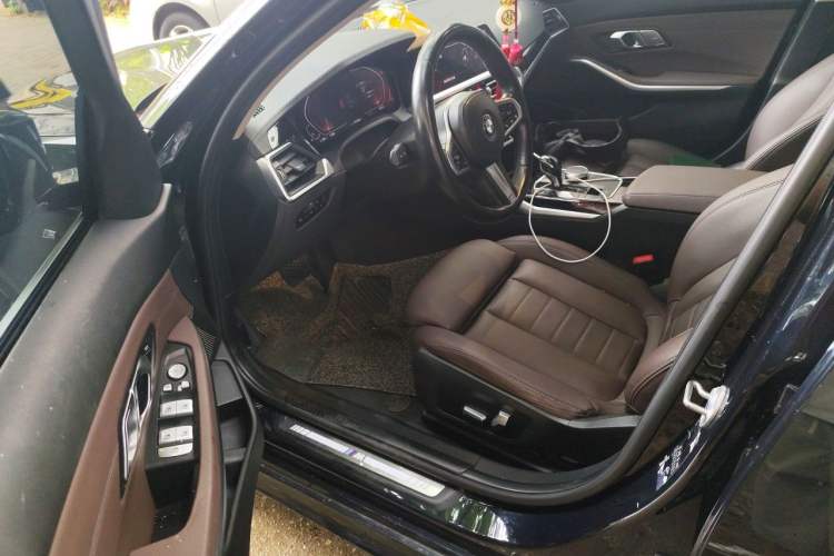 Used BMW 3 Series 2020 320Li M Sport Package Driver Seat