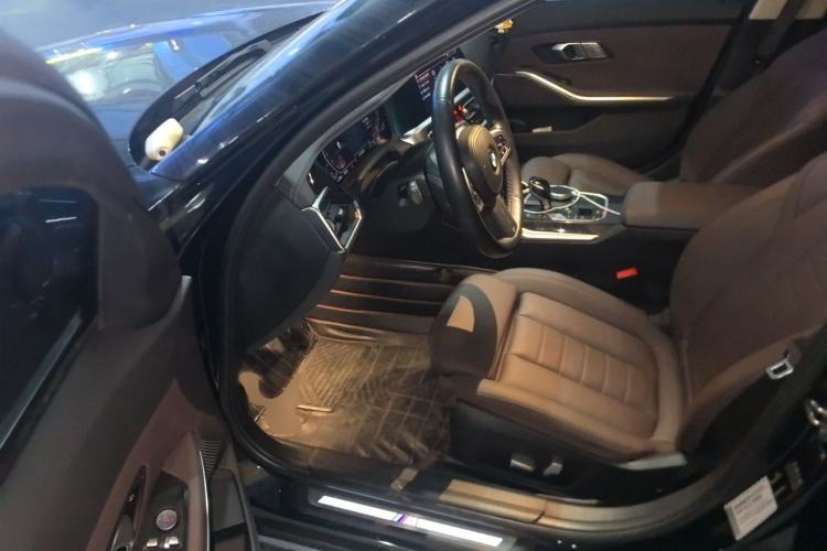 Used BMW 3 Series 2020 Restyled 325Li M Sport Package Driver Seat