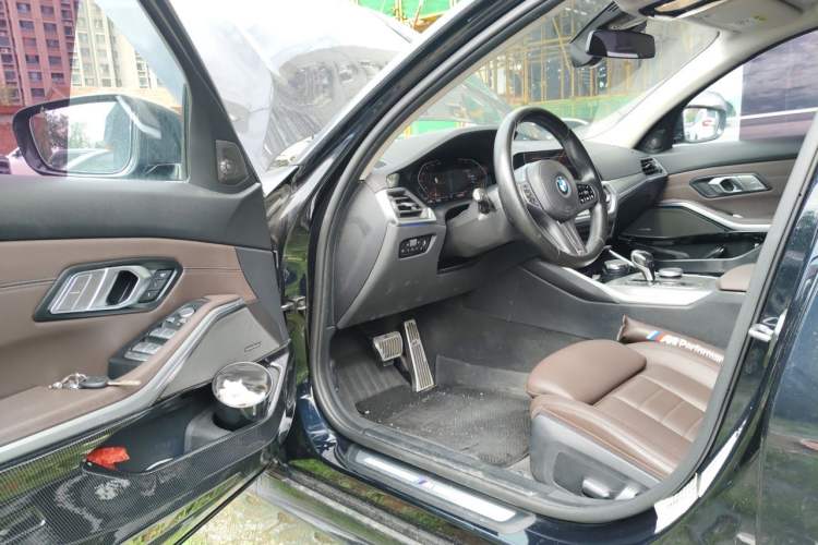 Used BMW 3 Series 2020 Facelifted 325Li M Sport Night Edition Package Driver Seat
