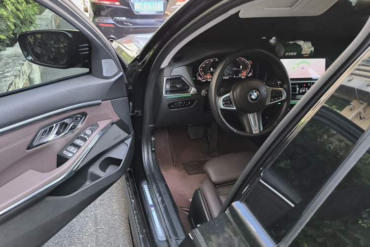 Used BMW 3 Series 2020 320Li M Sport Package Driver Seat