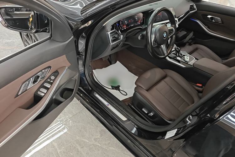 Used BMW 3 Series 2020 320Li M Sport Package Driver Seat