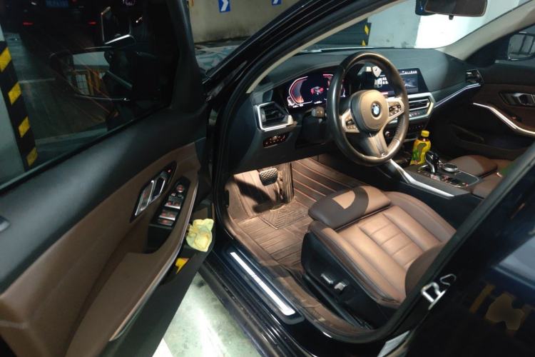 Used BMW 3 Series 2020 Facelifted 325i M Sport Package Driver Seat