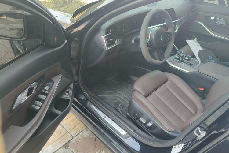 Used BMW 3 Series 2020 Restyled 325i M Sport Night Edition Package Driver Seat