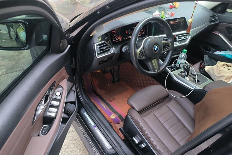 Used BMW 3 Series 2020 Restyled 325i M Sport Night Edition Package Driver Seat
