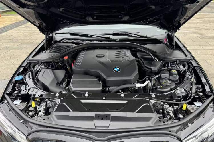 Used BMW 3 Series 2020 325Li M Sport Night Edition Package Engine Bay
