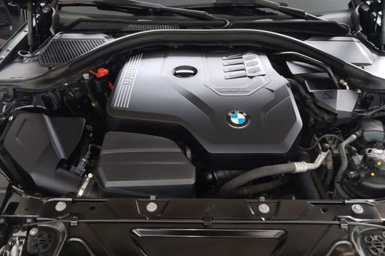 Used BMW 3 Series 2020 325Li M Sport Package Engine Bay
