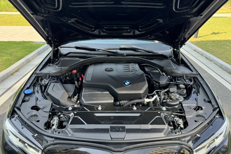 Used BMW 3 Series 2020 325Li M Sport Night Edition Package Engine Bay