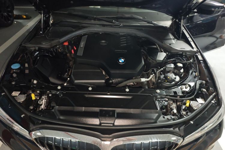 Used BMW 3 Series 2020 320Li M Sport Package Engine Bay