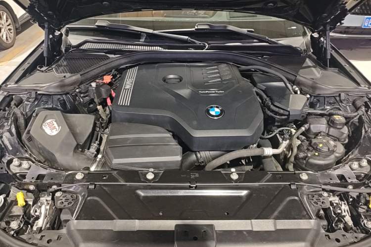 Used BMW 3 Series 2020 330i M Sport Night Edition Engine Bay