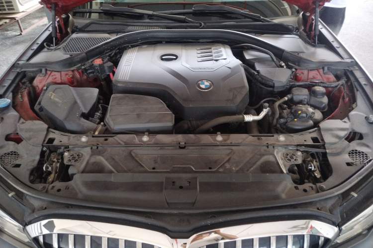 Used BMW 3 Series 2020 325Li First Edition Engine Bay