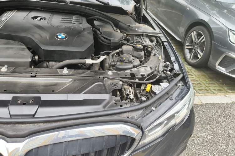 Used BMW 3 Series 2020 320Li M Sport Package Engine Bay Left
