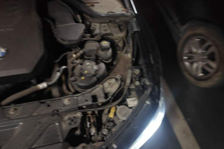 Used BMW 3 Series 2020 Restyled 325i M Sport Night Edition Package Engine Bay Left