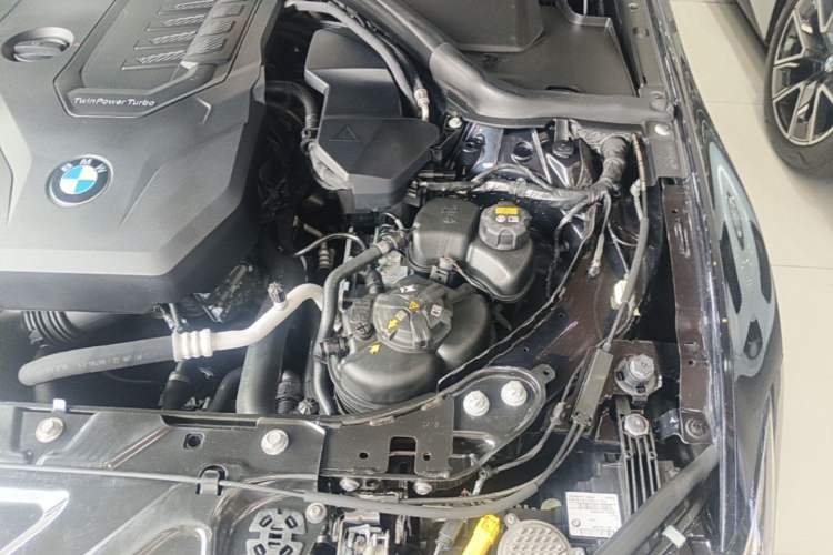 Used BMW 3 Series 2020 325Li M Sport Package Engine Bay Left