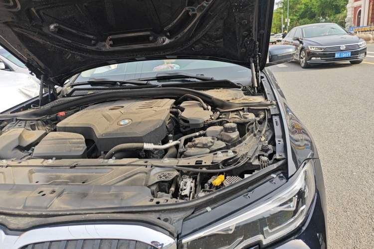 Used BMW 3 Series 2020 320Li M Sport Package Engine Bay Left