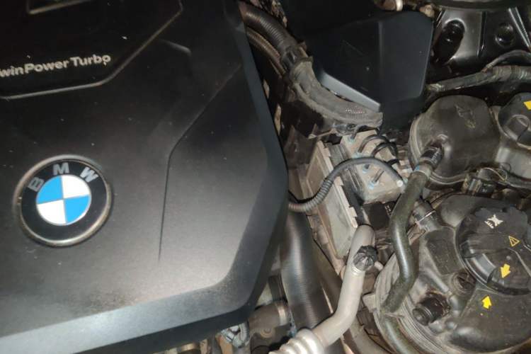 Used BMW 3 Series 2020 320Li M Sport Package Engine Bay Left