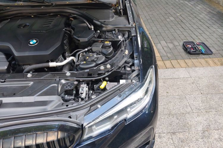 Used BMW 3 Series 2020 330Li xDrive M Sport Night Edition Engine Bay Left