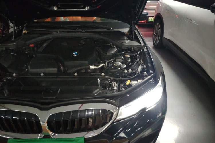 Used BMW 3 Series 2020 320Li M Sport Package Engine Bay Left