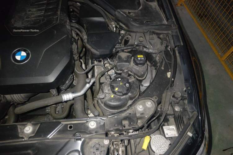 Used BMW 3 Series 2020 Facelifted 325i M Sport Package Engine Bay Left