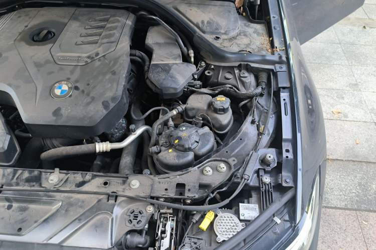 Used BMW 3 Series 2020 Restyled 325i M Sport Night Edition Package Engine Bay Left