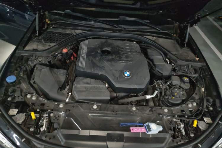 Used BMW 3 Series 2020 325i M Sport Package Engine Bay
