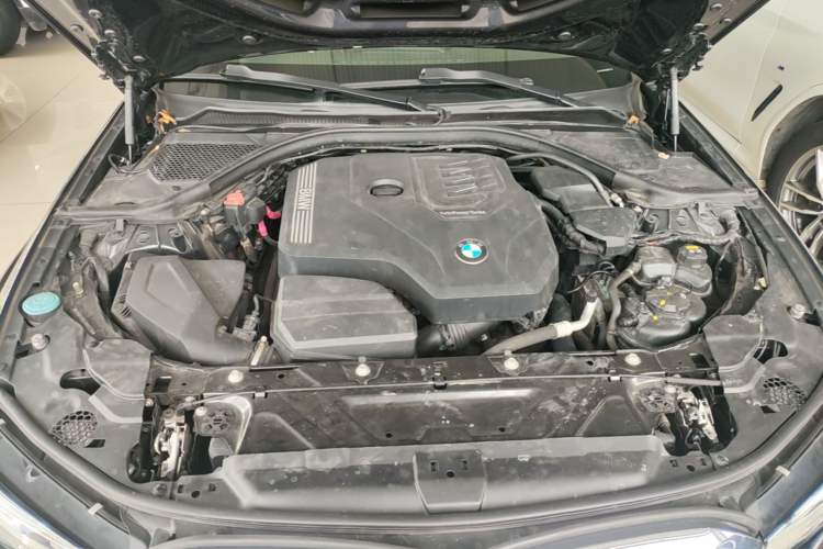 Used BMW 3 Series 2020 325Li M Sport Package Engine Bay