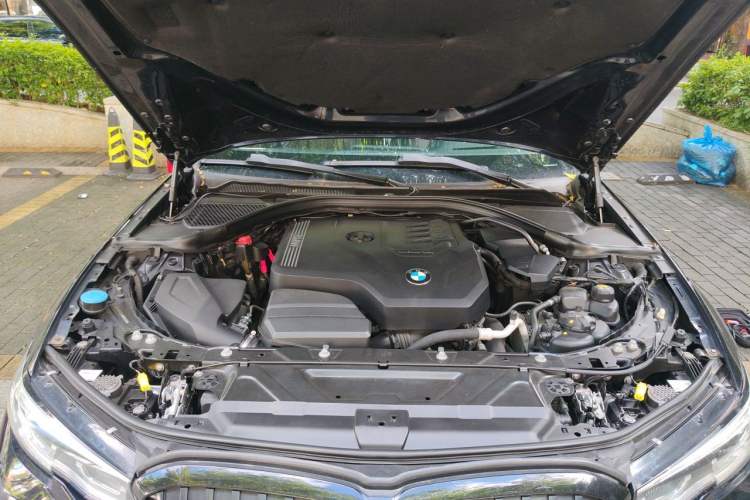 Used BMW 3 Series 2020 330Li xDrive M Sport Night Edition Engine Bay
