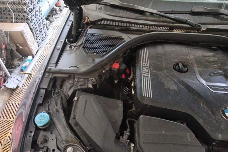 Used BMW 3 Series 2020 330i M Sport Night Edition Engine Bay Right