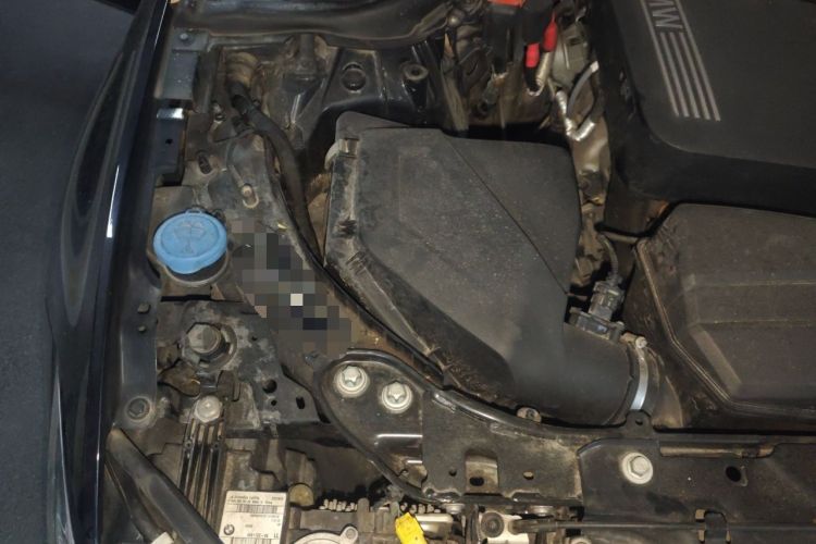 Used BMW 3 Series 2020 320Li M Sport Package Engine Bay Right