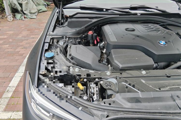 Used BMW 3 Series 2020 Restyled 325Li M Sport Package Engine Bay Right
