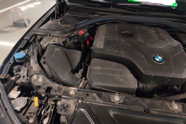 Used BMW 3 Series 2020 330i M Sport Night Edition Engine Bay Right