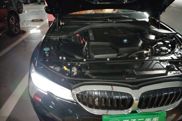 Used BMW 3 Series 2020 320Li M Sport Package Engine Bay Right