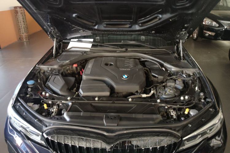 Used BMW 3 Series 2020 320Li M Sport Package Engine Bay