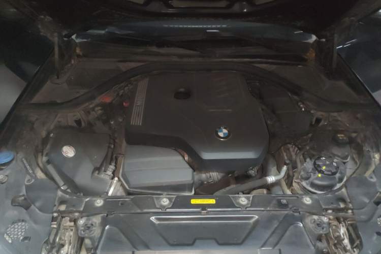 Used BMW 3 Series 2020 325Li M Sport Package Engine Bay